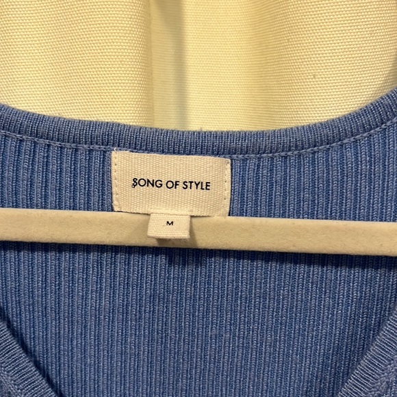 Beautiful brand new song of style knot dress! Perfect for fall! - Picture 4 of 5